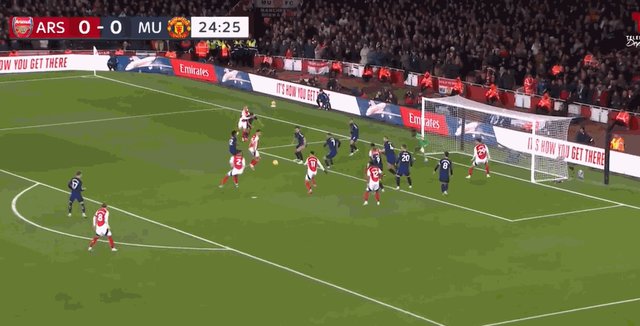 1733353677844048108.gif 马丁内利.gif