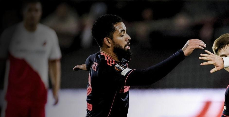 世俱杯下注平台-天空体育：若维拉想买断道格拉斯-路易斯，转会费不会高